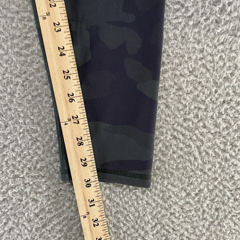 Alo Yoga Airbrush Leggings Womens‎ Small Camo High Waist Workout Stretch